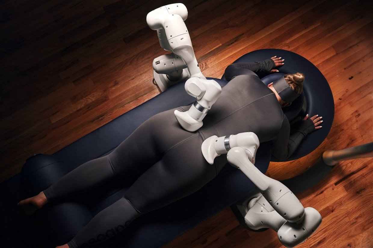 Aescape Robot Massager