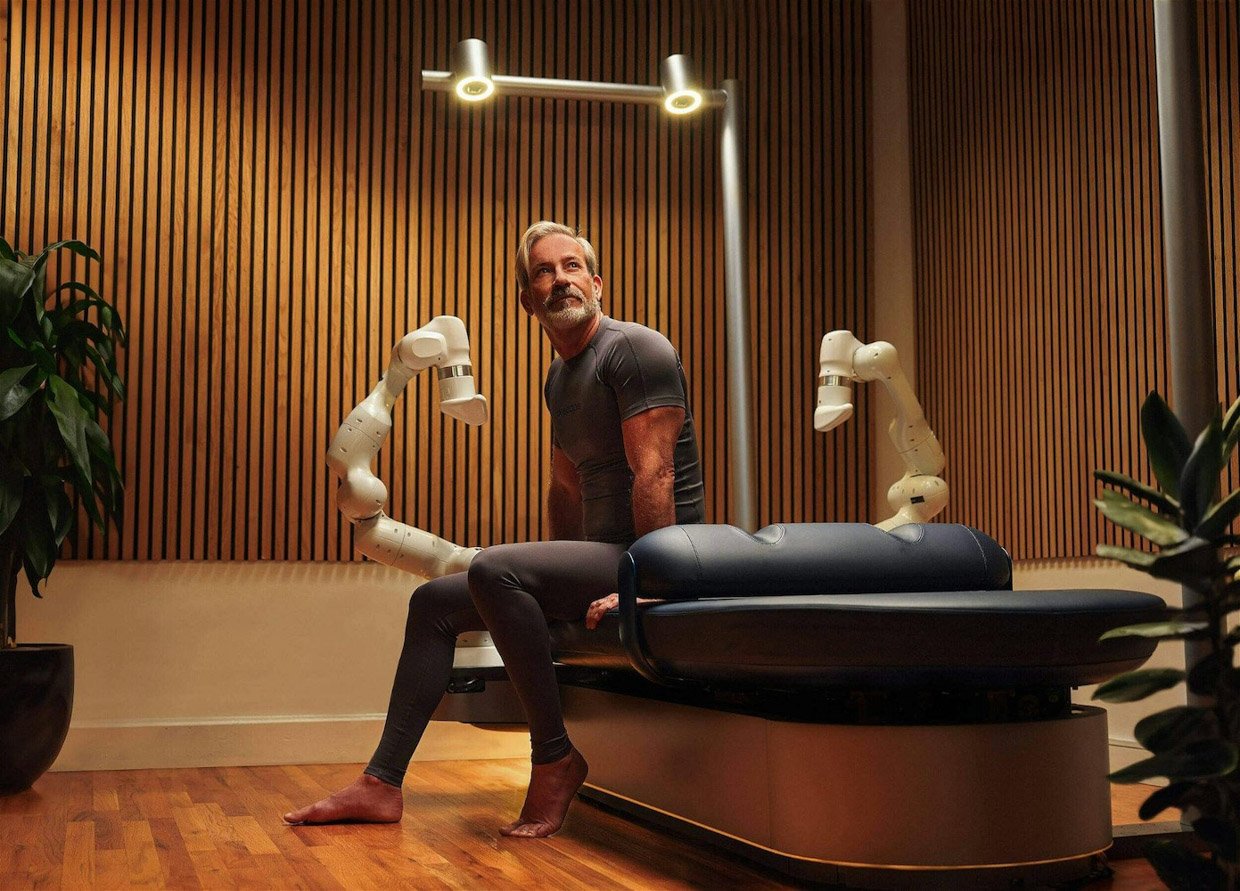Aescape Robot Massager