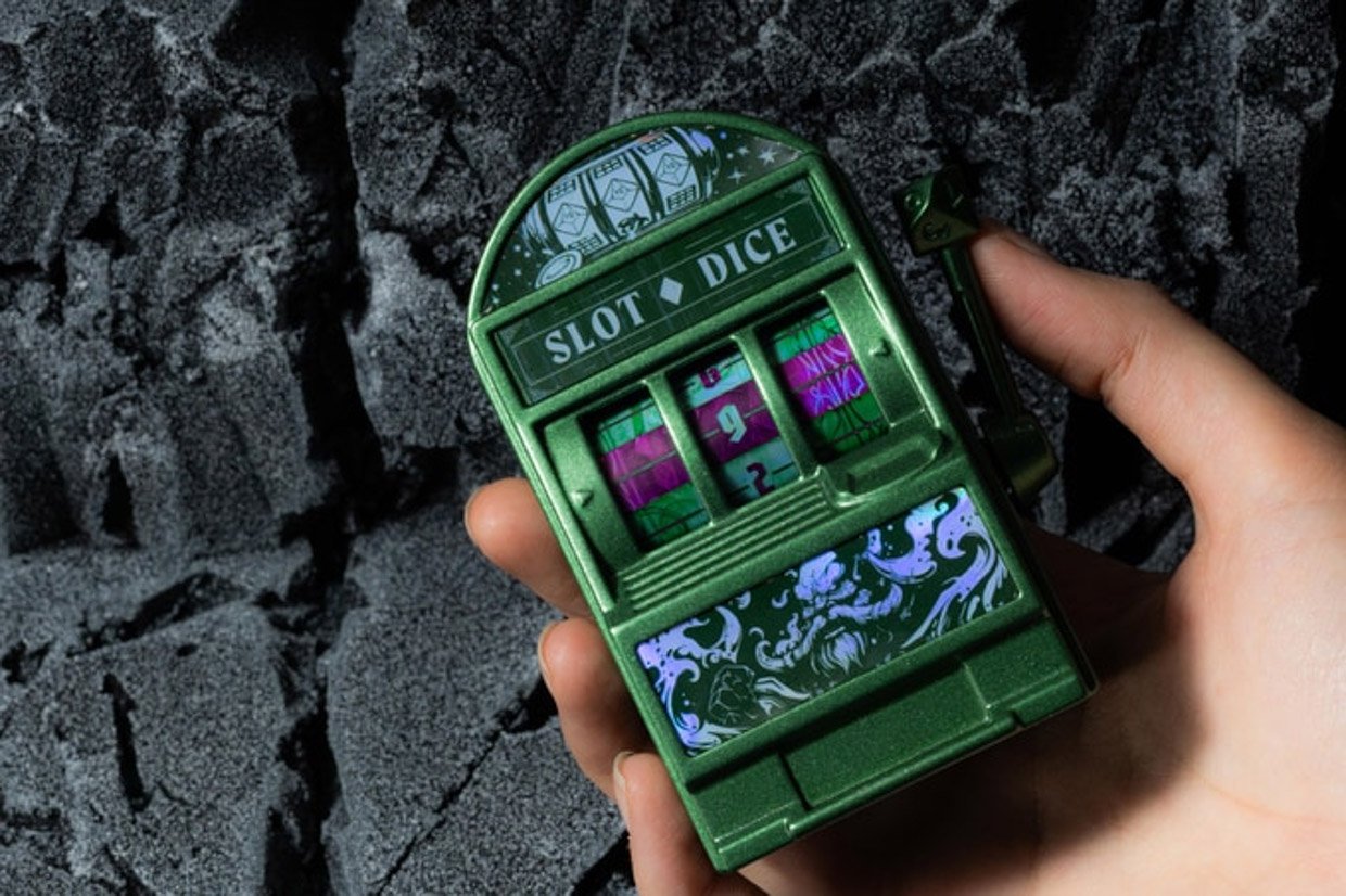 Slot Machine Dice Spinners