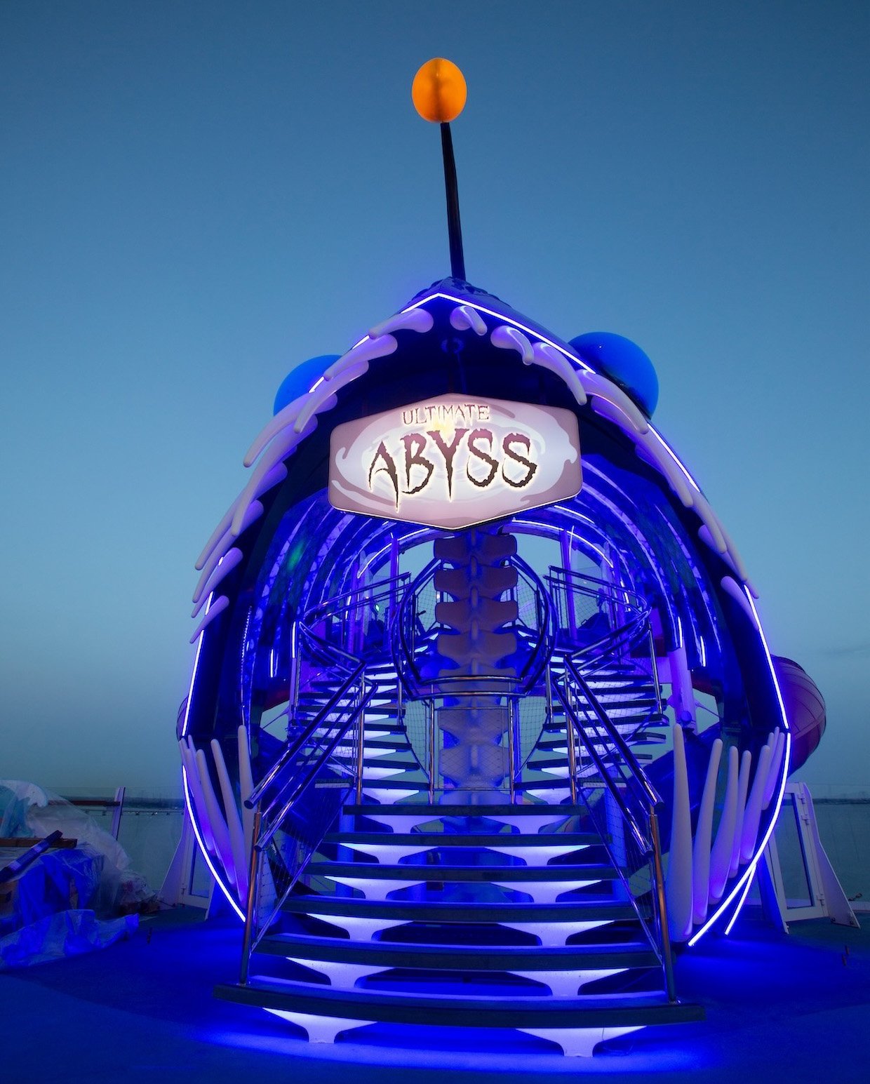 Building the Ultimate Abyss Slide