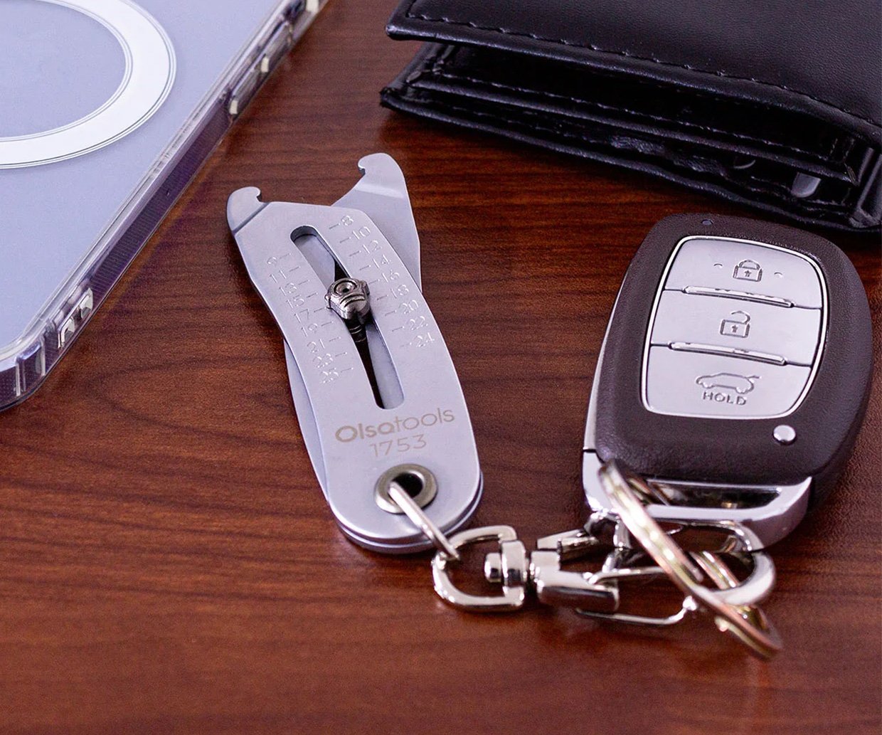 Keychain Bolt Head Size Finder Tool