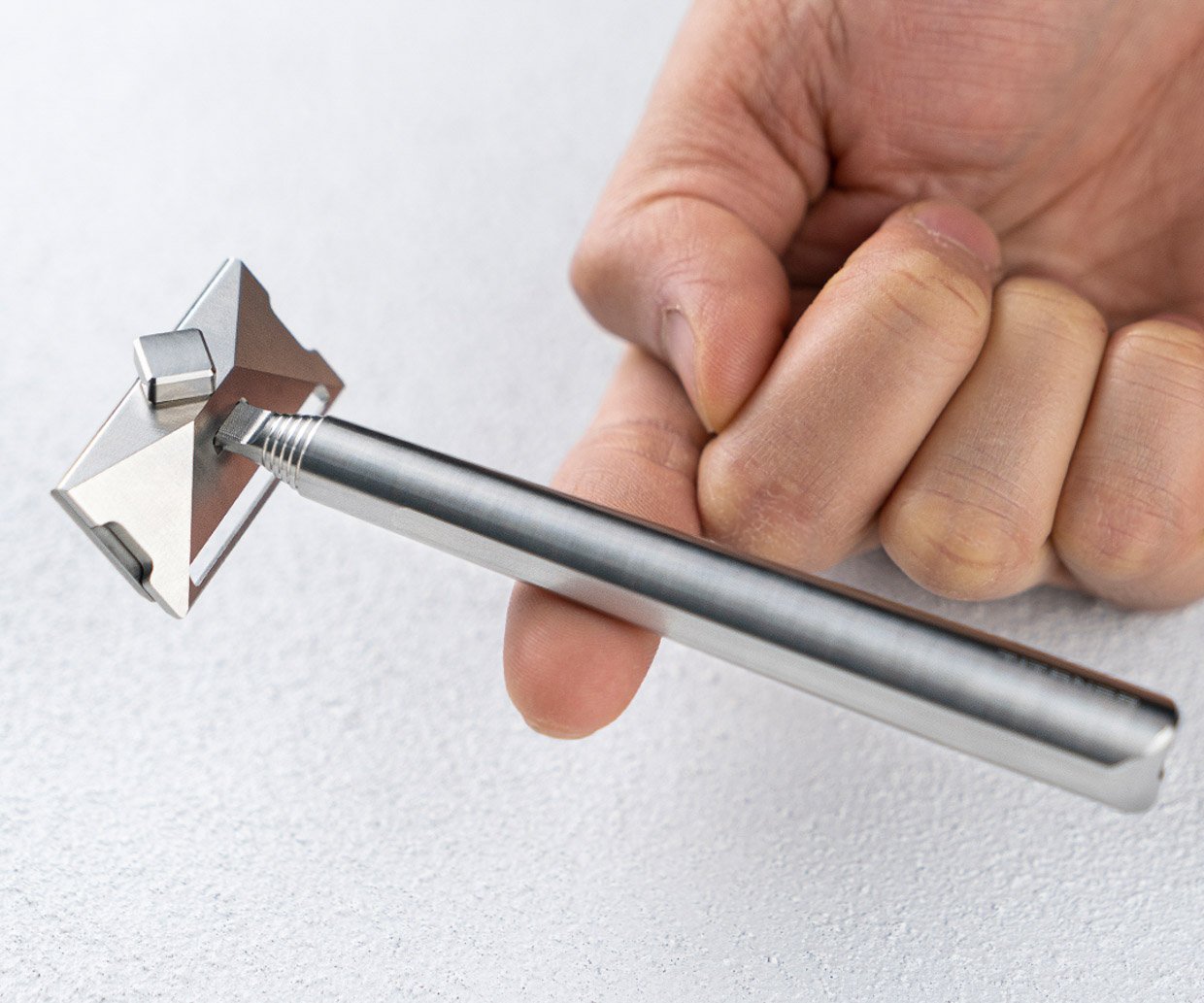 TiGlide S1 Titanium Razor