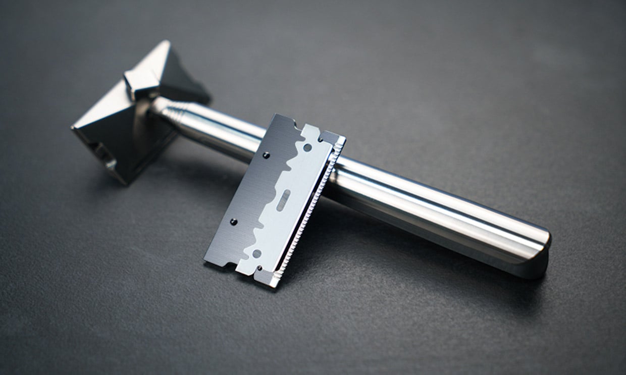 TiGlide S1 Titanium Razor