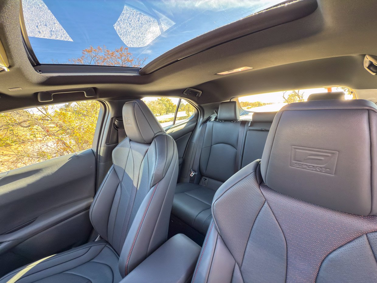 Driven: 2025 Lexus UX 300h F SPORT Handling