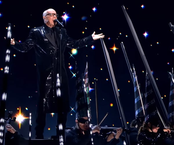 Pet Shop Boys: All The Young Dudes / West End Girls