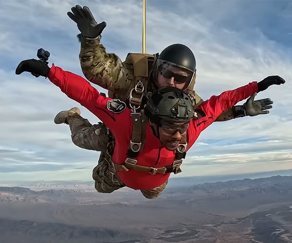 Sam Wilson Skydives