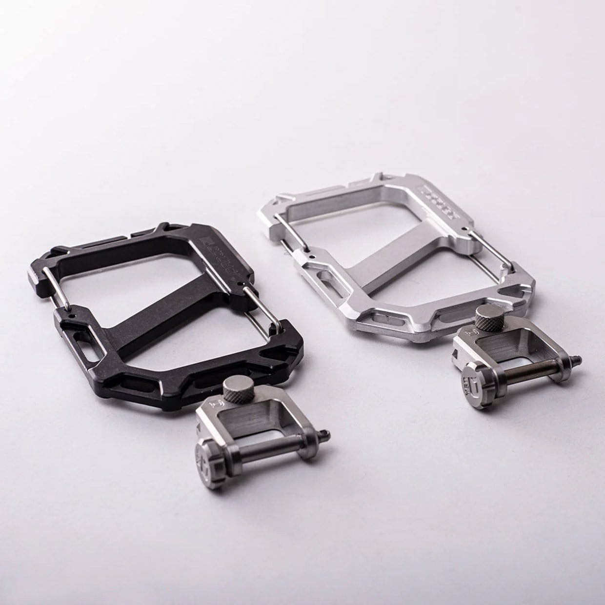 Dango Carabiner XL + Shackle