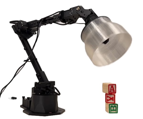 ELEGNT Expressive Robot Lamp