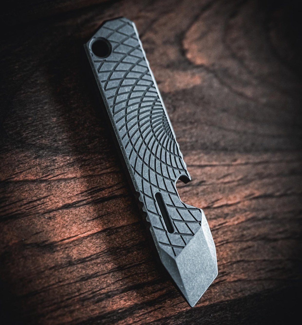 Kronos V2 Titanium Pry Bar