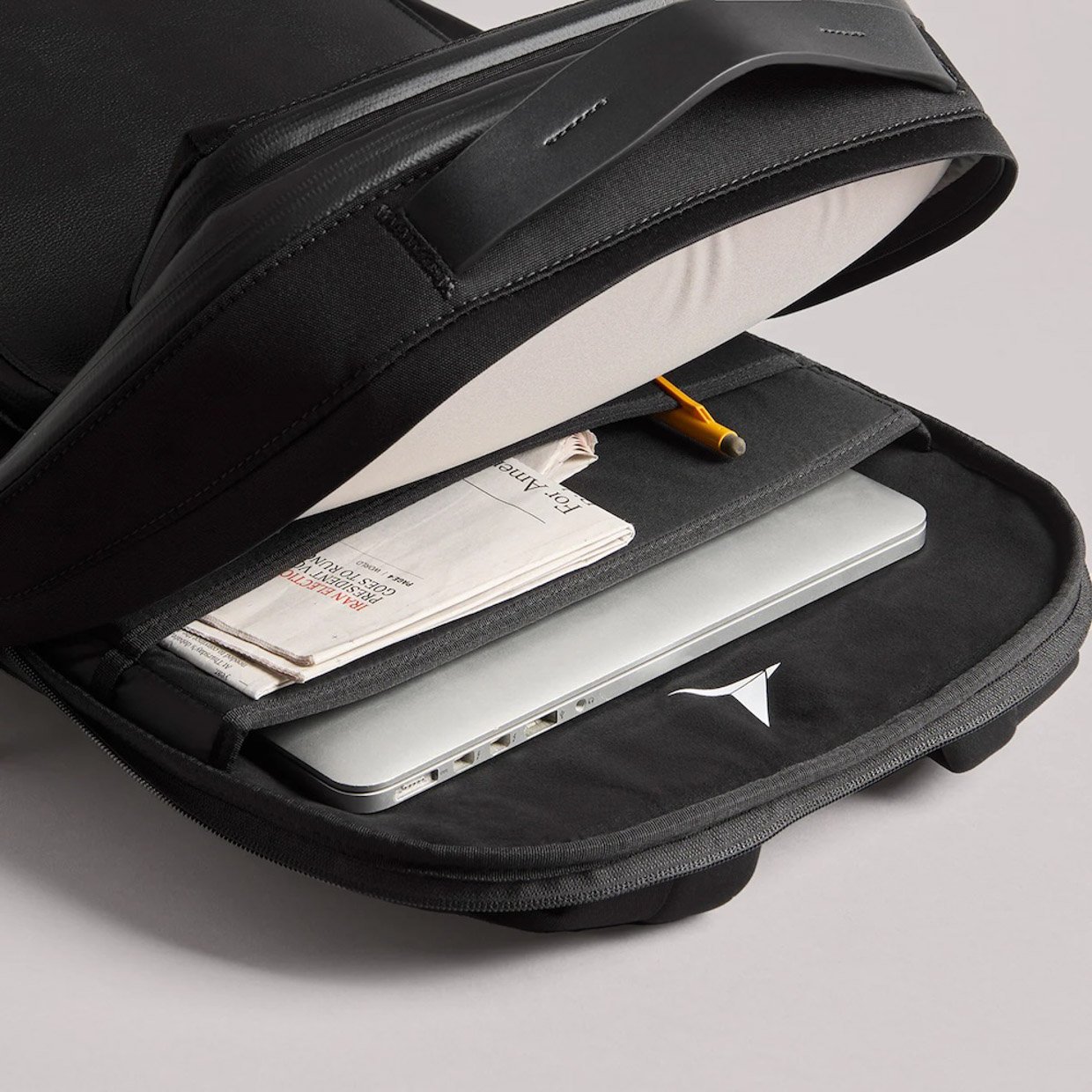 Troubadour Matrix Backpack