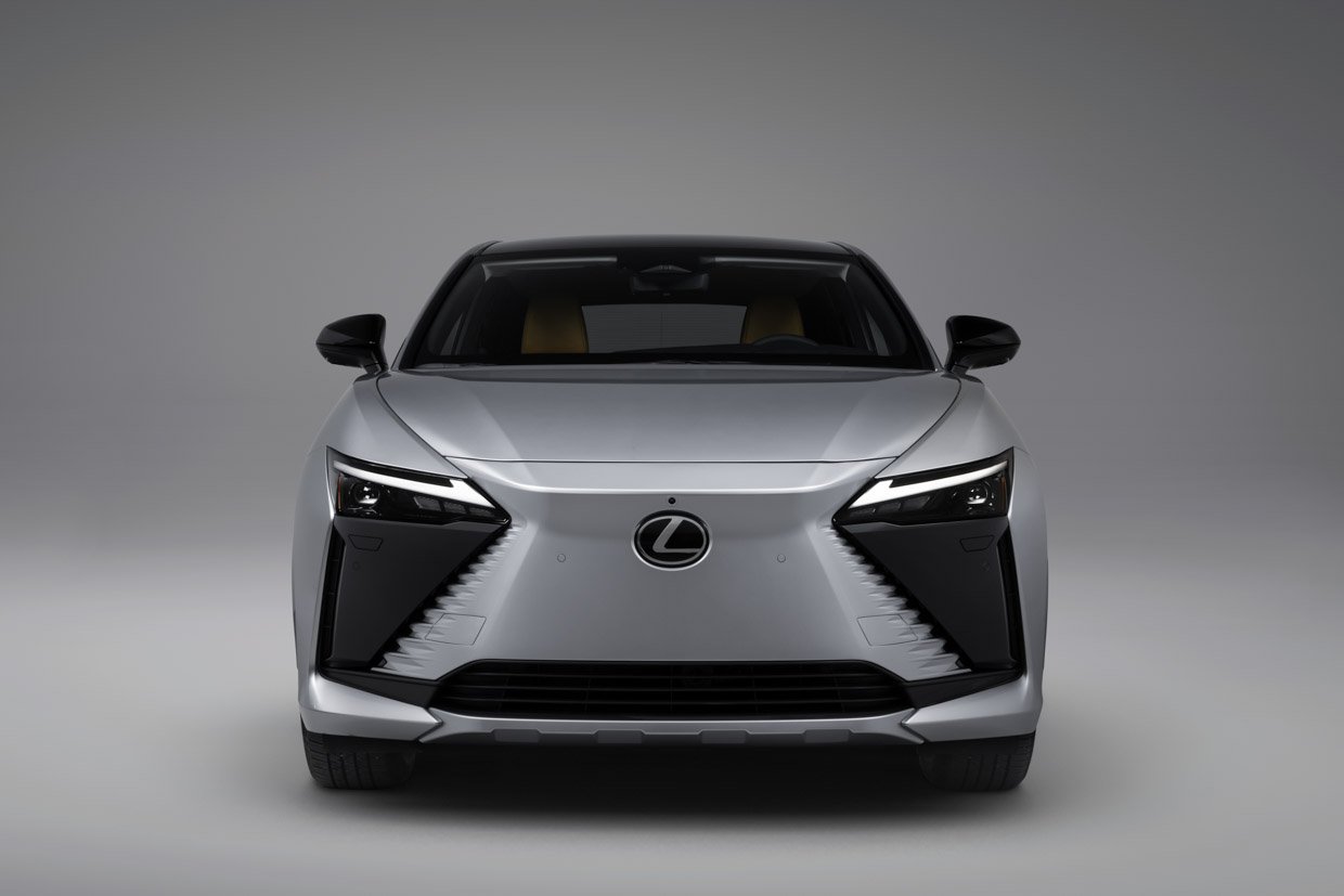 2026 Lexus RZ 350e + RZ 550e