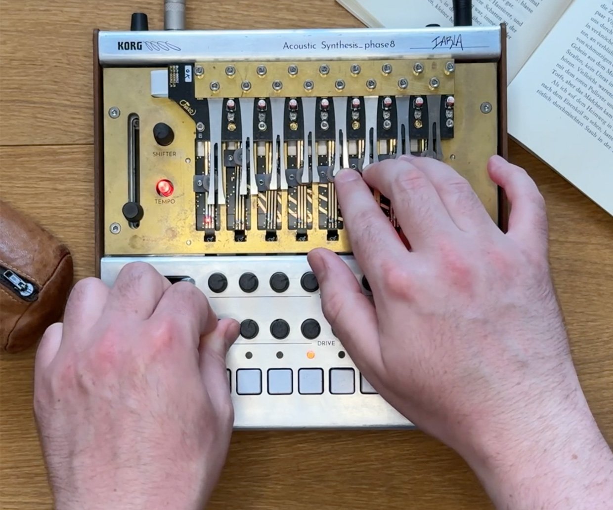 KORG Berlin phase8 Acoustic Synthesizer + Sequencer