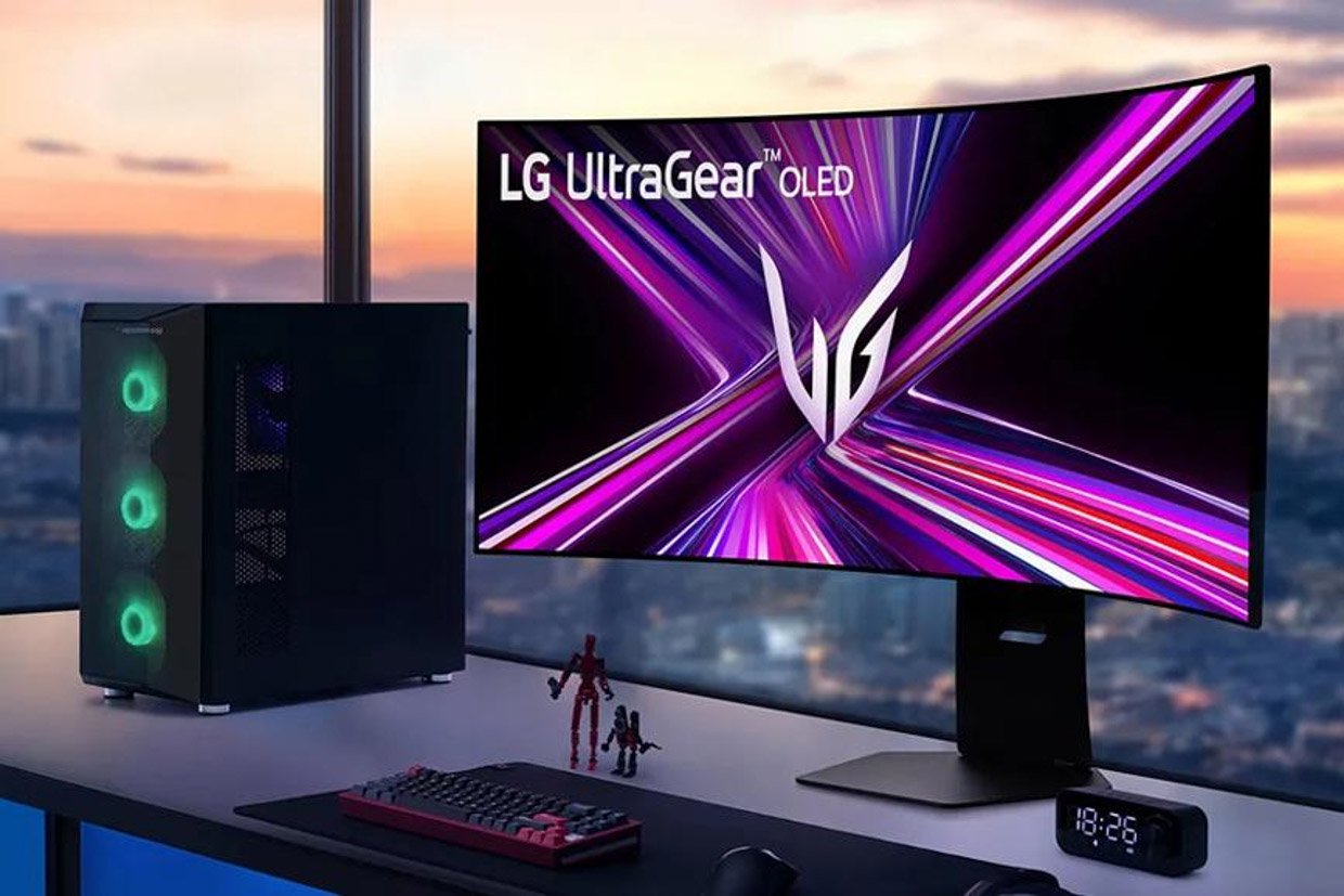 LG GX950A 5K2K Curved OLED Display