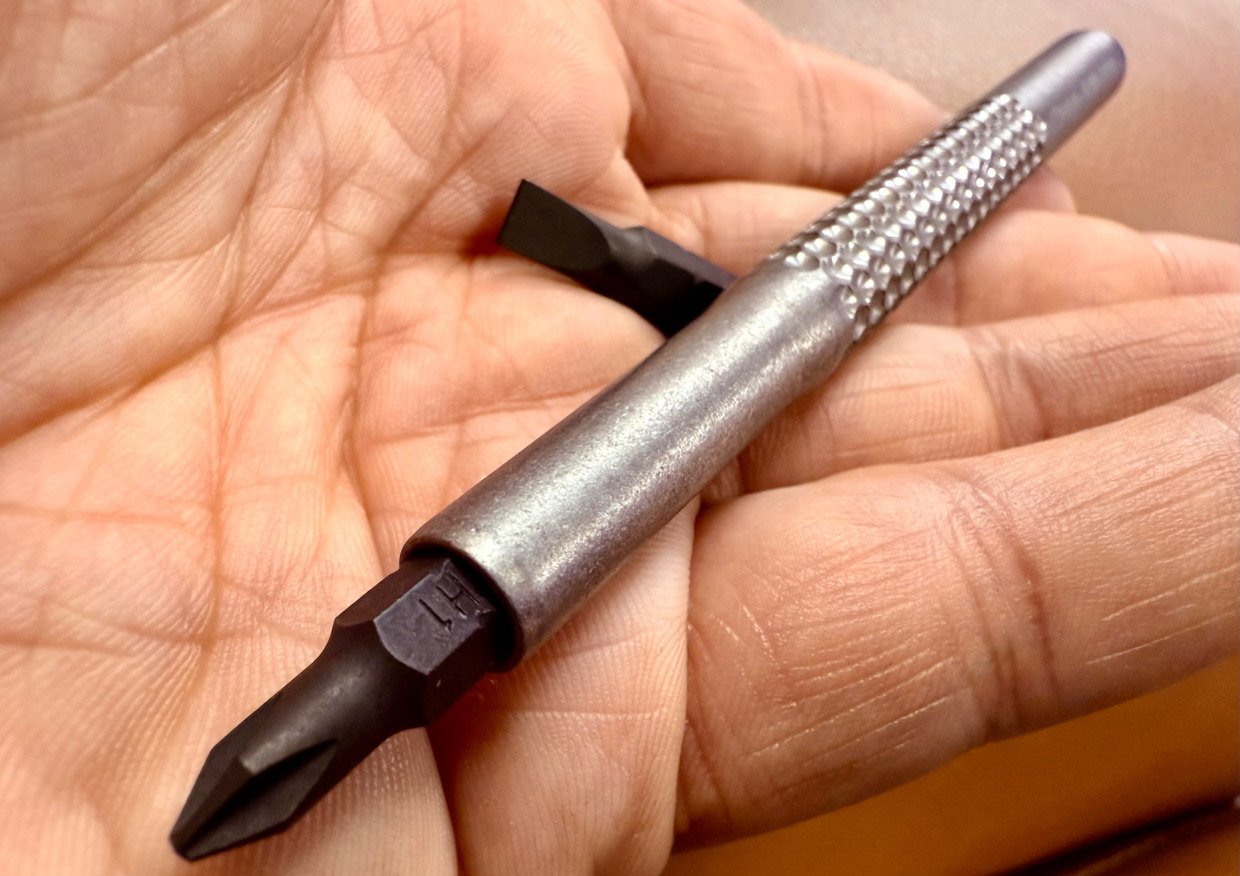 Maratac Minimalist Precision Grip Titanium Screwdriver