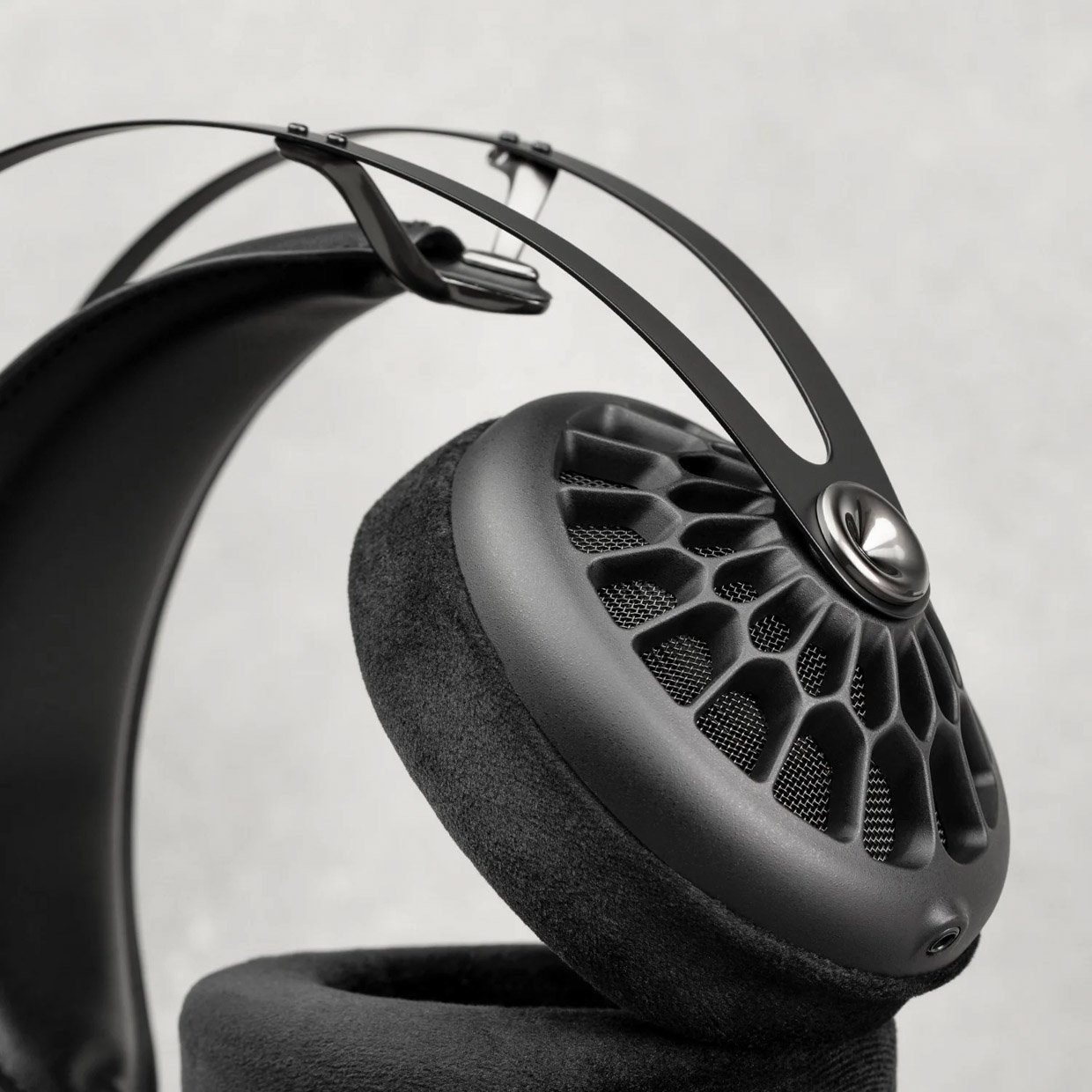 Meze Audio 105 AER Headphones