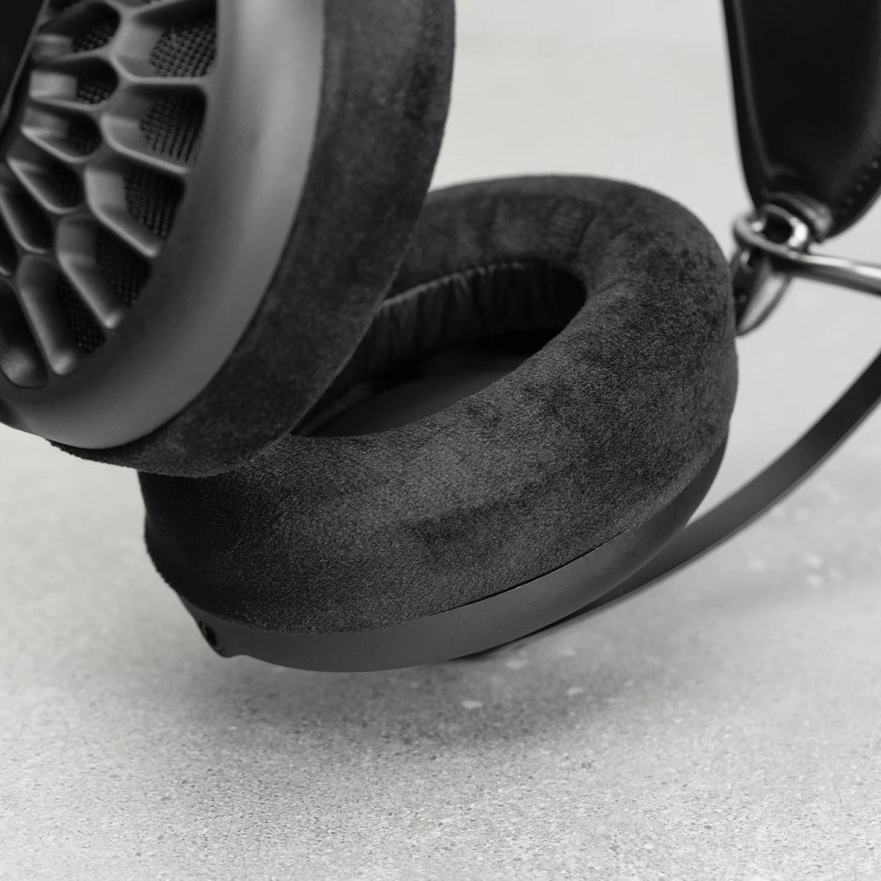 Meze Audio 105 AER Headphones