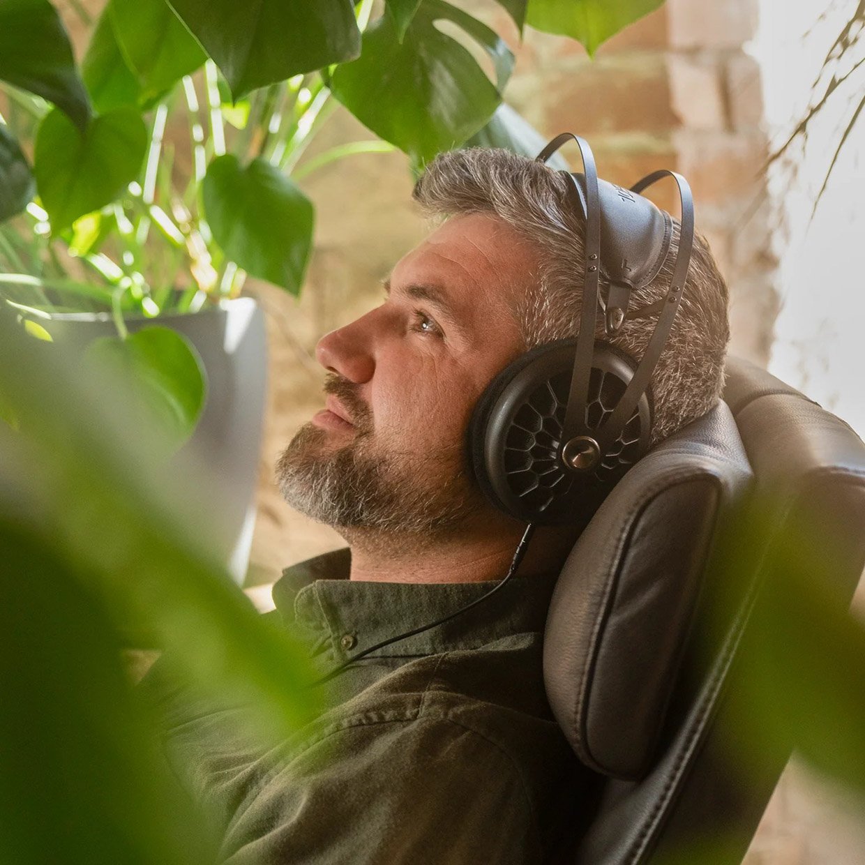 Meze Audio 105 AER Headphones