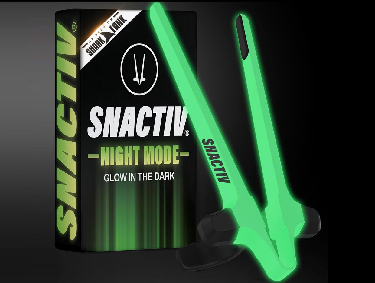SNACTIV PRO Night Mode Snack Grabbers
