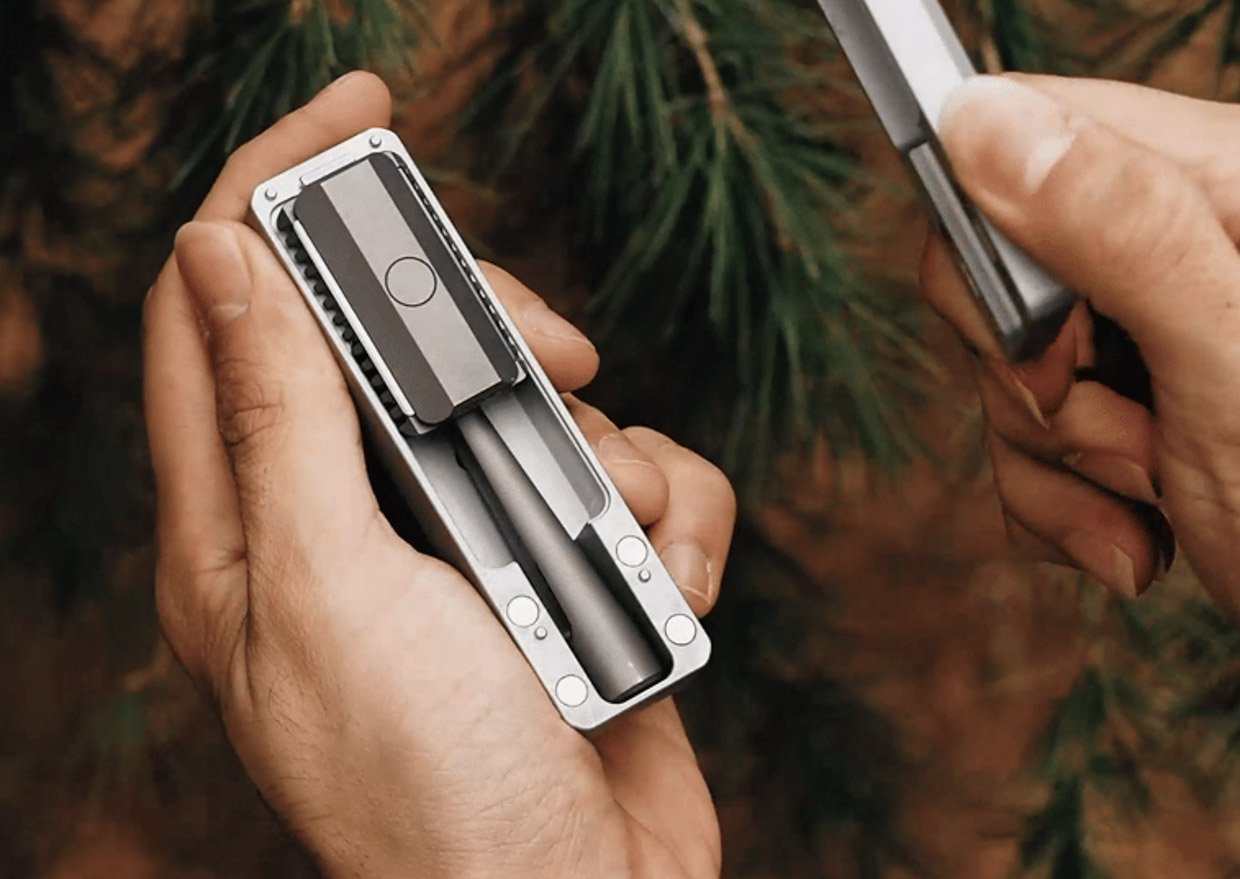 ModuRazor V2 Folding Travel Razor