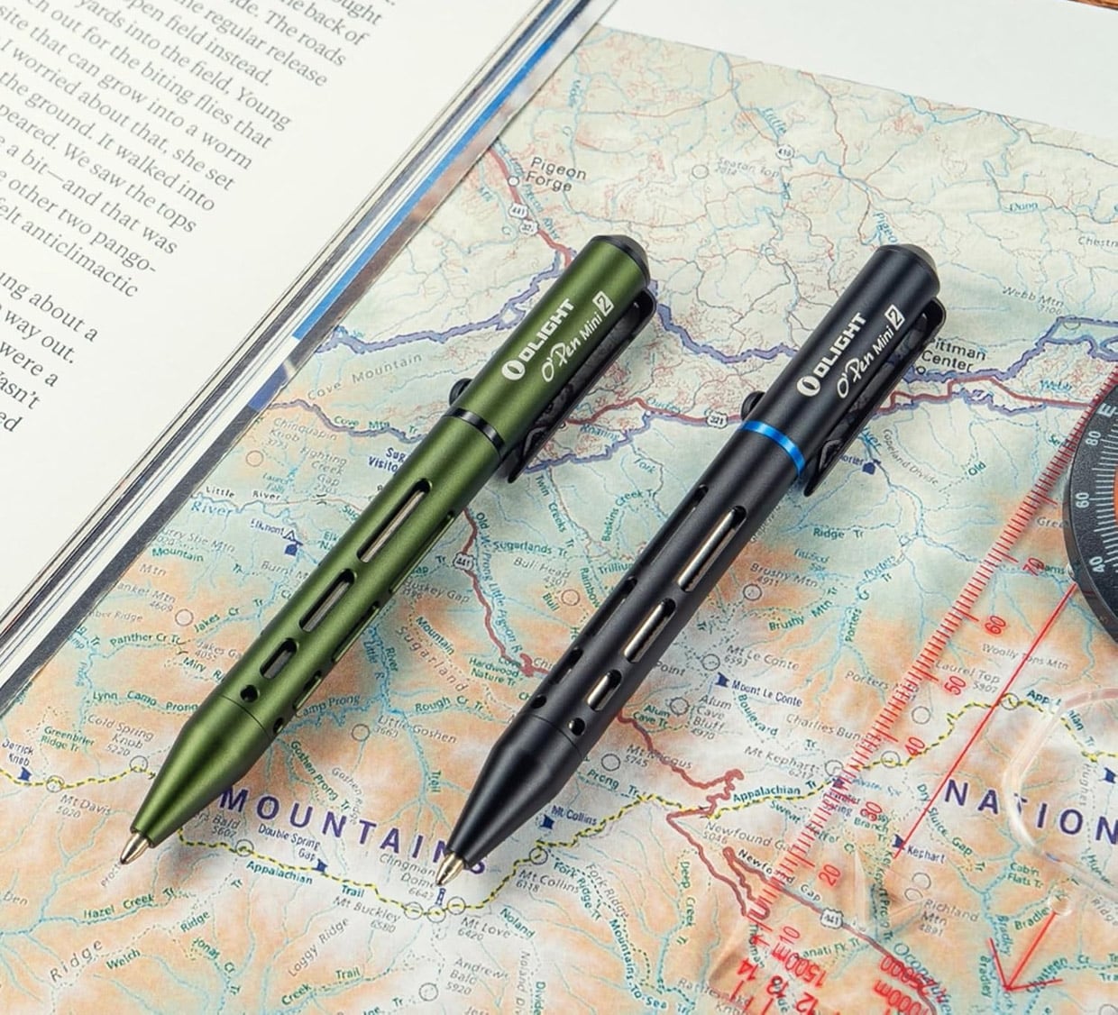 The Olight O'Pen Mini 2 Is a Tiny Bolt-Action Pen and Pencil in One