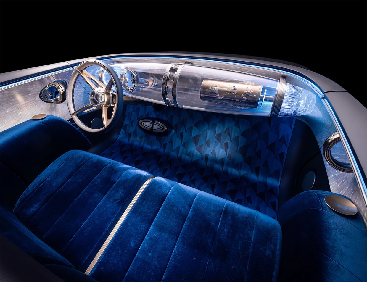 The Mercedes-Benz Vision Iconic Concept is a Real Stunner
