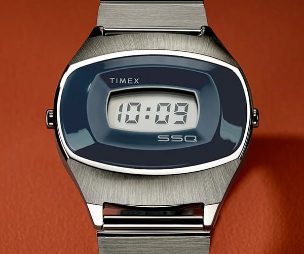 Q Timex 1975 SSQ Digital Reissue LCD Watch