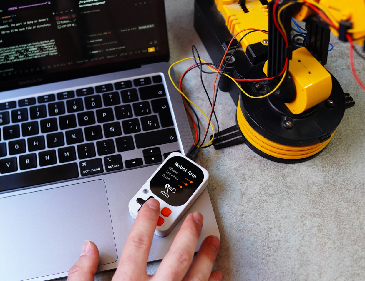 Kode Dot Prototyping Gadget