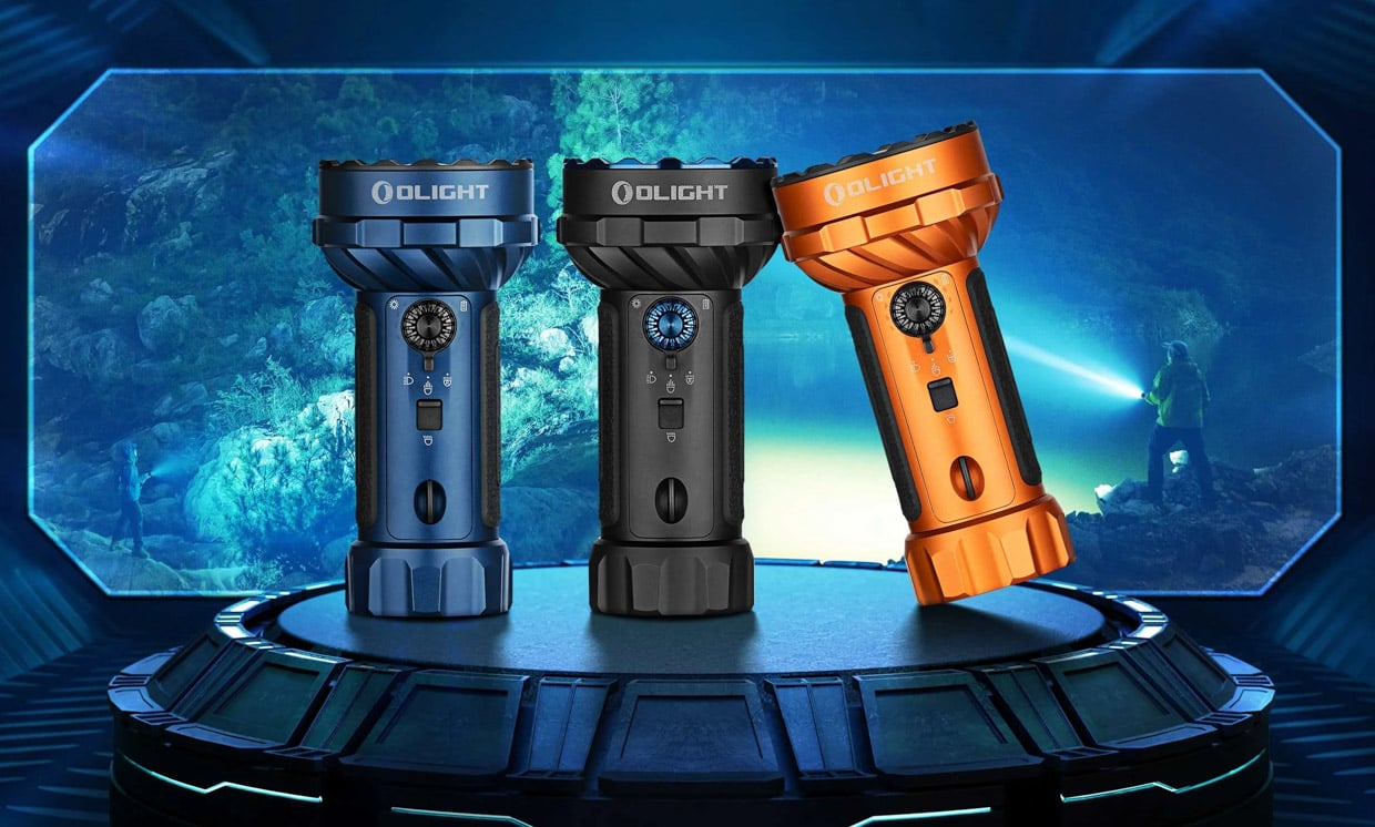 Olight Marauder Mini 2 Flashlight Is Small But Mighty (And Mighty