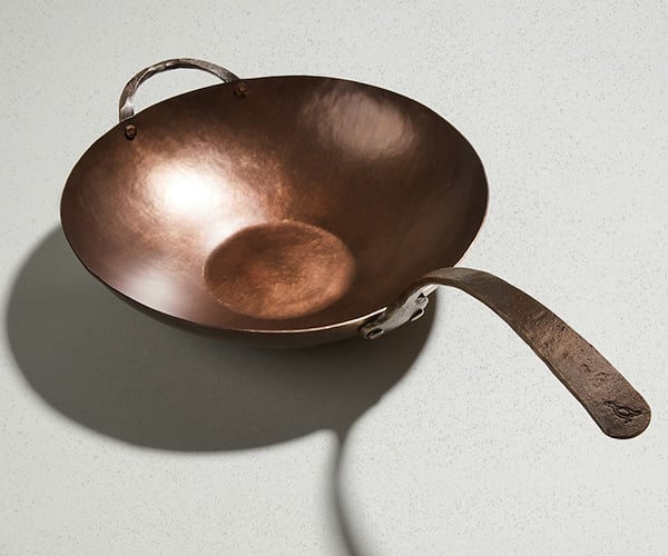 How Smithey Ironware Makes Carbon Steel Woks