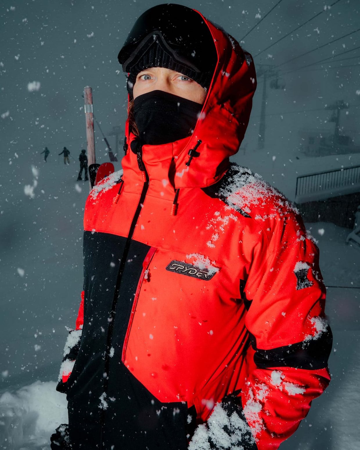 Spyder The Leader Ski Jacket: For Winter Fun in Style and Comfort