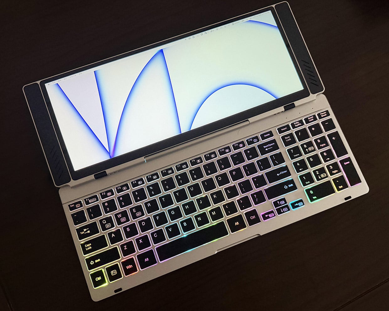 VitaLink Foldable Keyboard + 4K Touchscreen