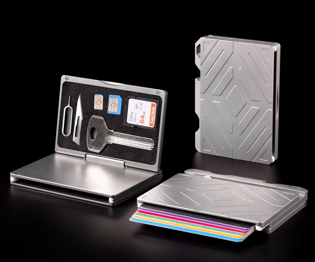 MechVault: A Minimal Metal Wallet with Versatile Storage and a