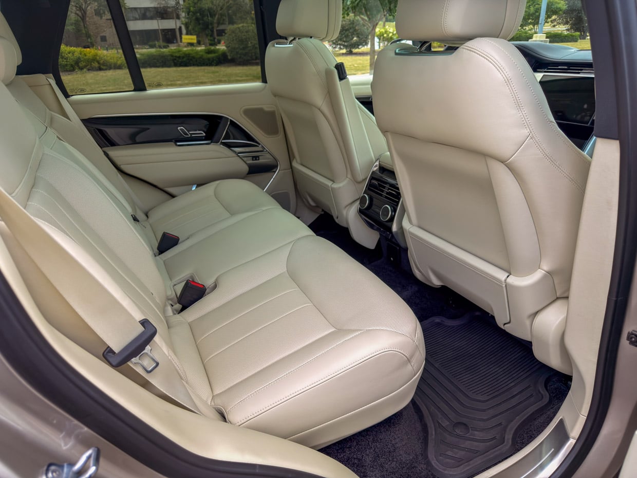 Range Rover L460 P540 Batumi Gold Rear Seat